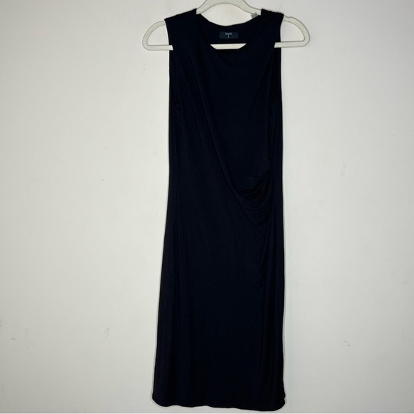 Tahari Dresses & Skirts - TAHARI Black Ruched Sleeveless Dress